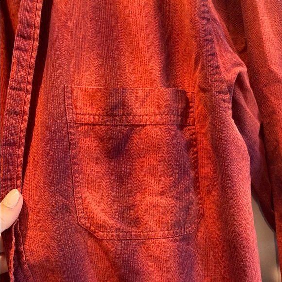 St. John’s Bay Red and Purple Button-Up Shirt Size XL - Picture 3 of 8